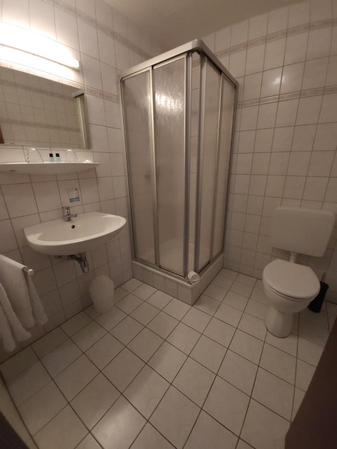 Hotel Garni Rodewisch Екстериор снимка