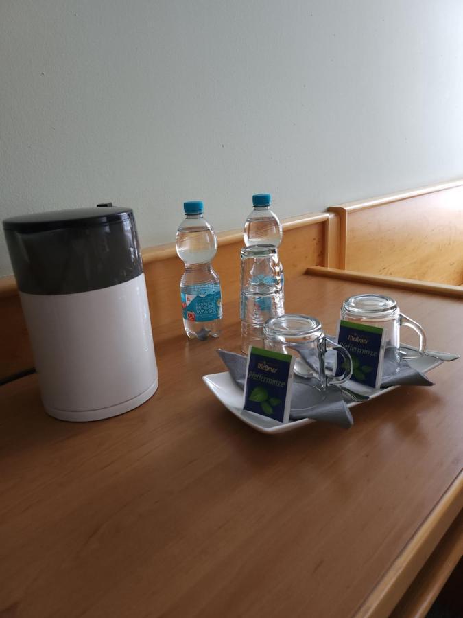 Hotel Garni Rodewisch Екстериор снимка